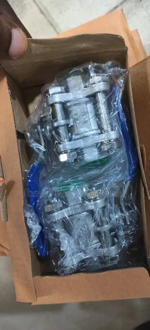 4 Bolt Valves