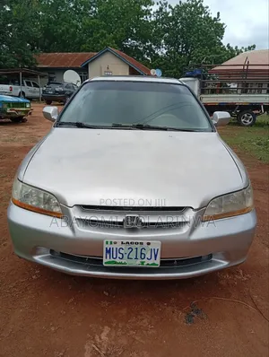 Honda Accord Coupe 2001 Gold