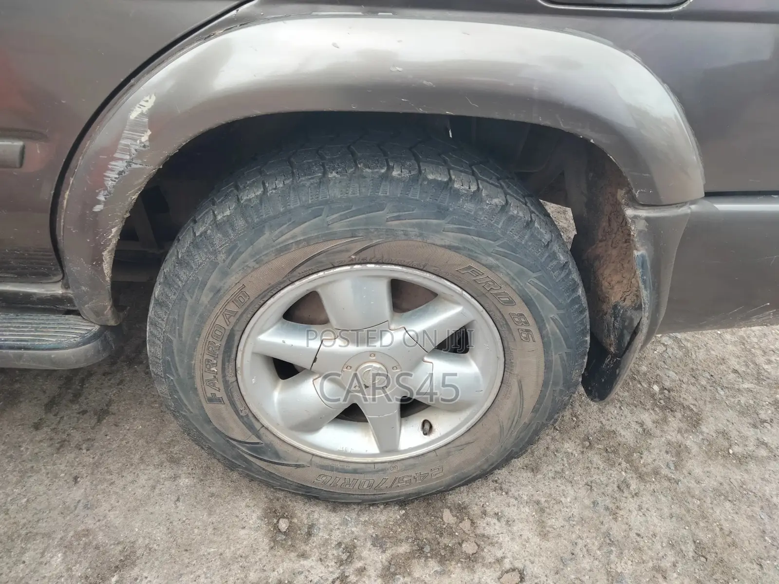 Nissan Pathfinder Automatic 2001 Gray