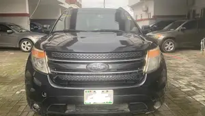 Ford Explorer 2013 Black