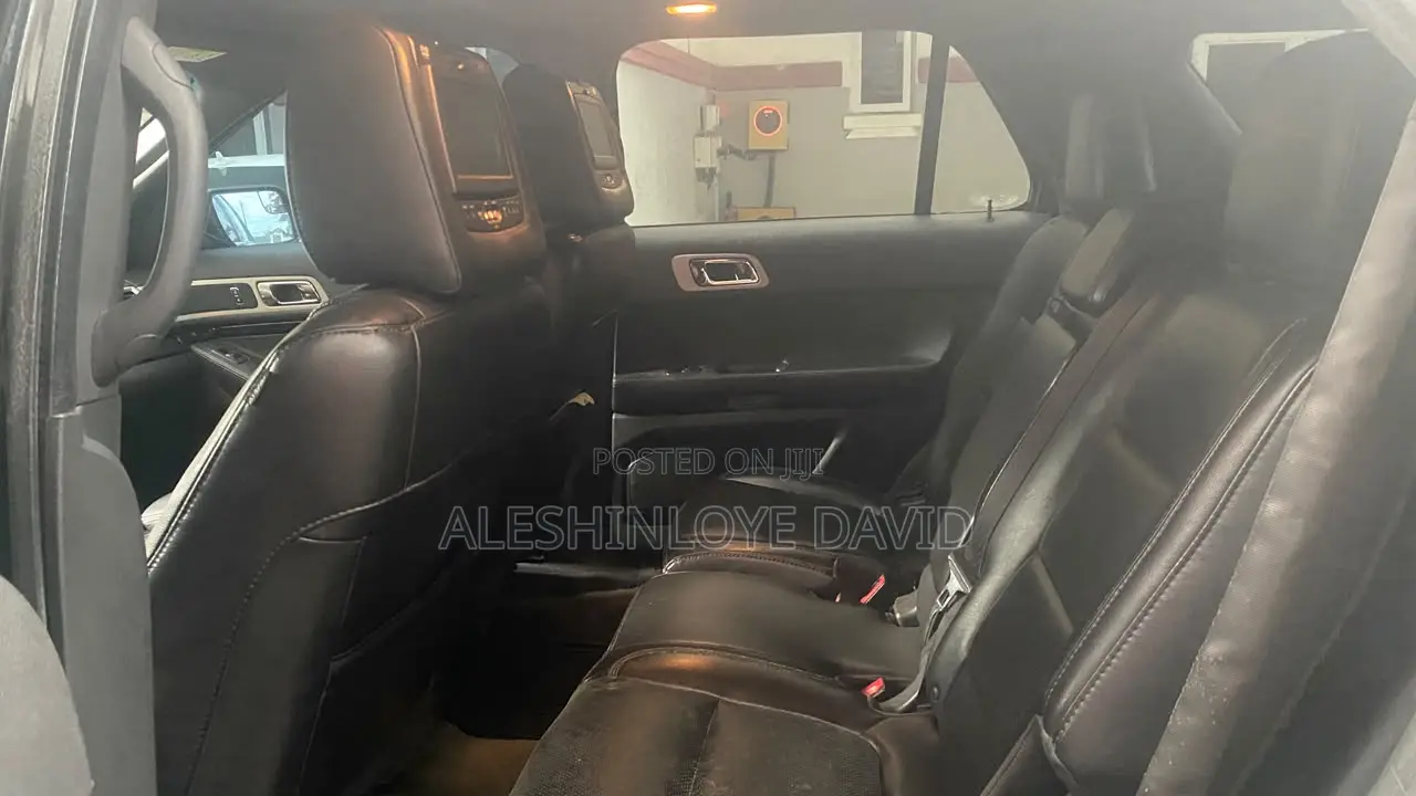 Ford Explorer 2013 Black