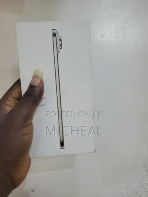 New Apple iPhone Air 256 GB Gold