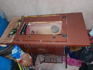 Original Two Lion Iron Sewing Machine Manual Thread Stand