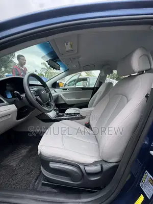 Hyundai Sonata SE 4dr Sedan (2.4L 4cyl 6A) 2015 Blue