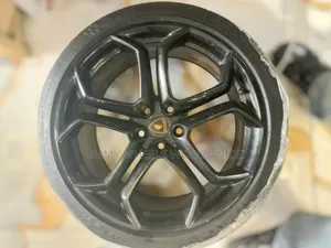 Direct Tokunbo Rim for Lamborghini Aventador Front 19inch Back 29inch
