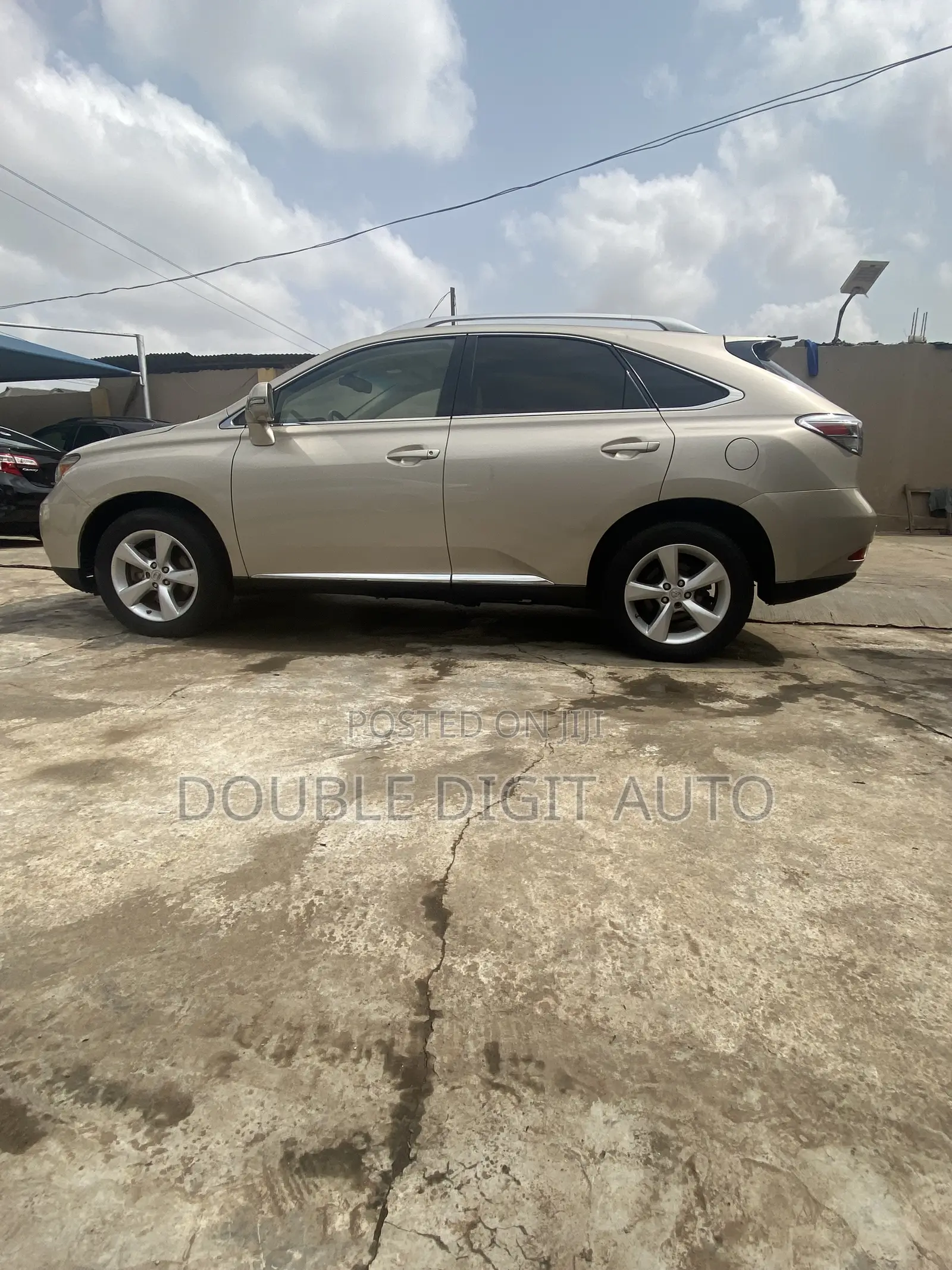 Lexus RX 2011 Brown