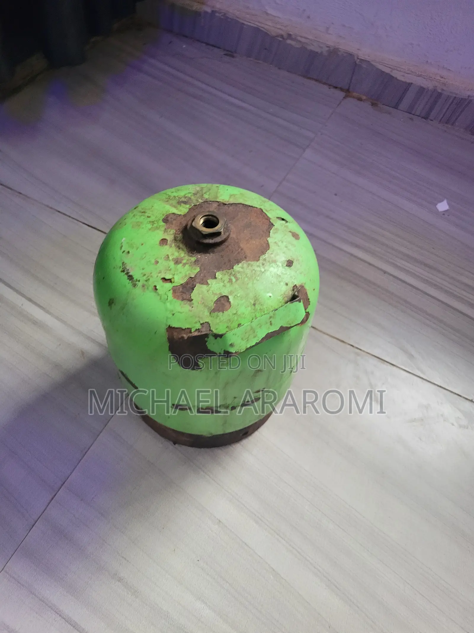 Gas Cylinder