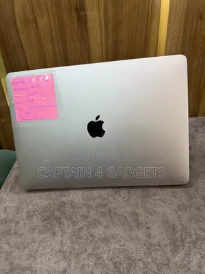 Laptop Apple MacBook 2020 8GB Intel Core i5 SSD 256GB