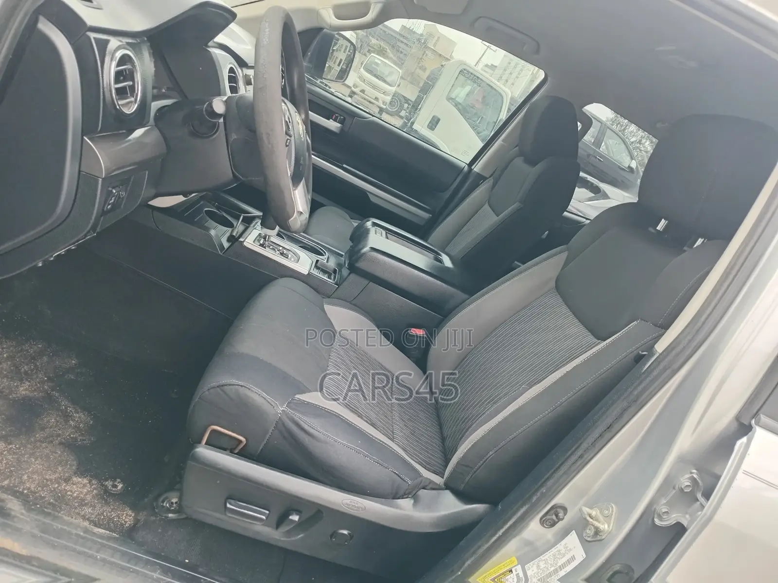 Toyota Tundra 2014 Silver