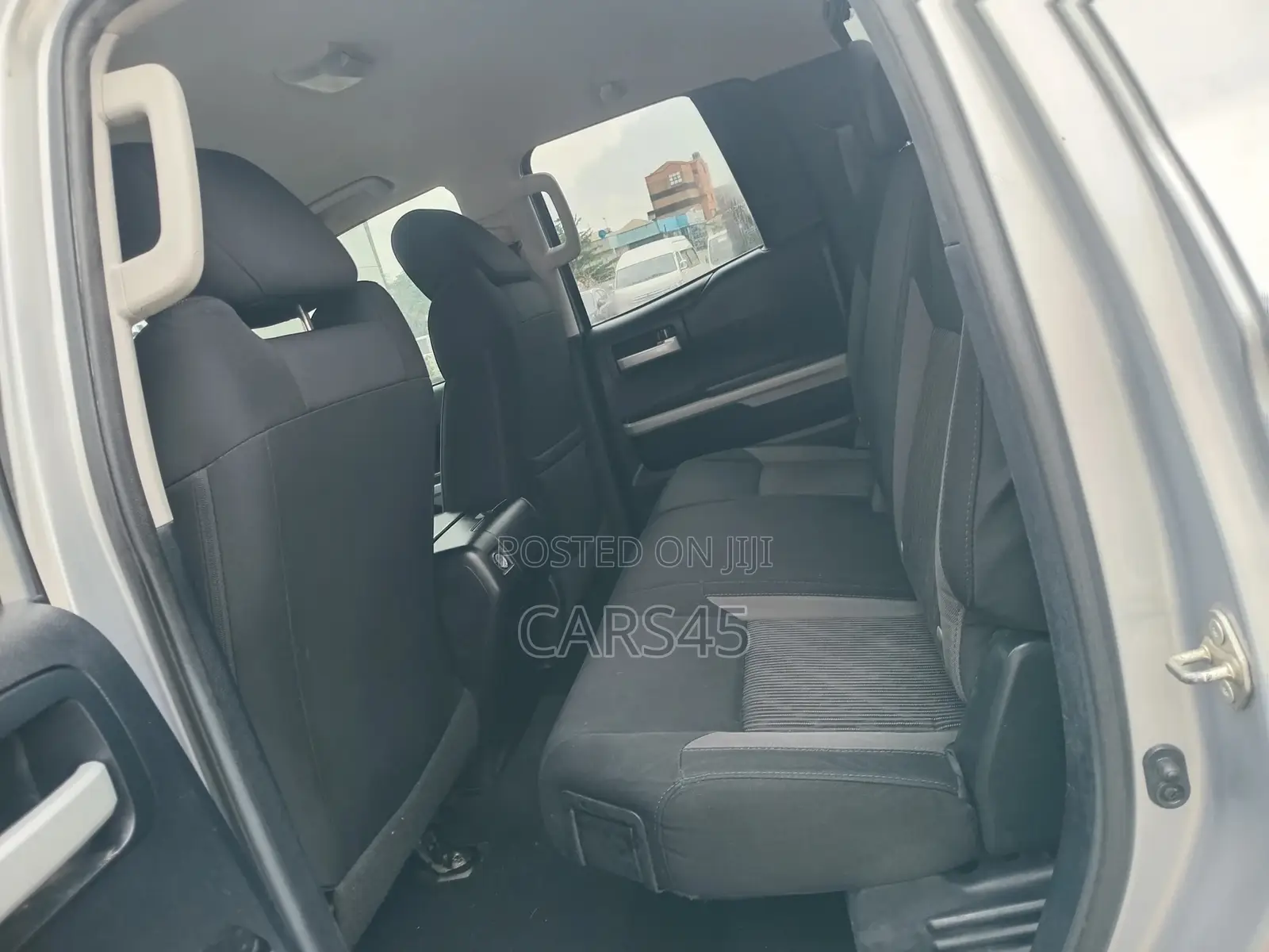 Toyota Tundra 2014 Silver