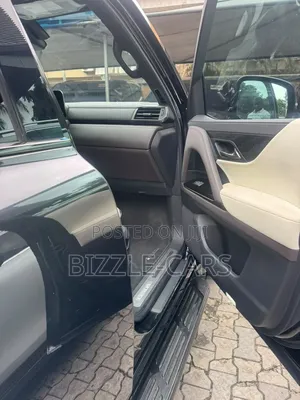 Lexus LX 2022 Black