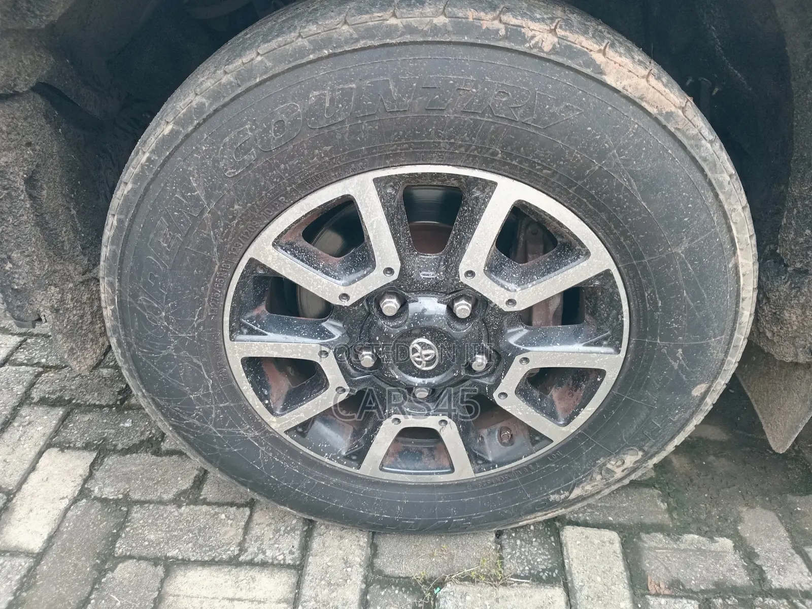 Toyota Tundra 2014 Silver