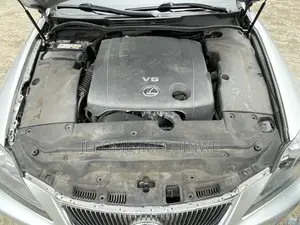 Lexus IS 2013 Silver