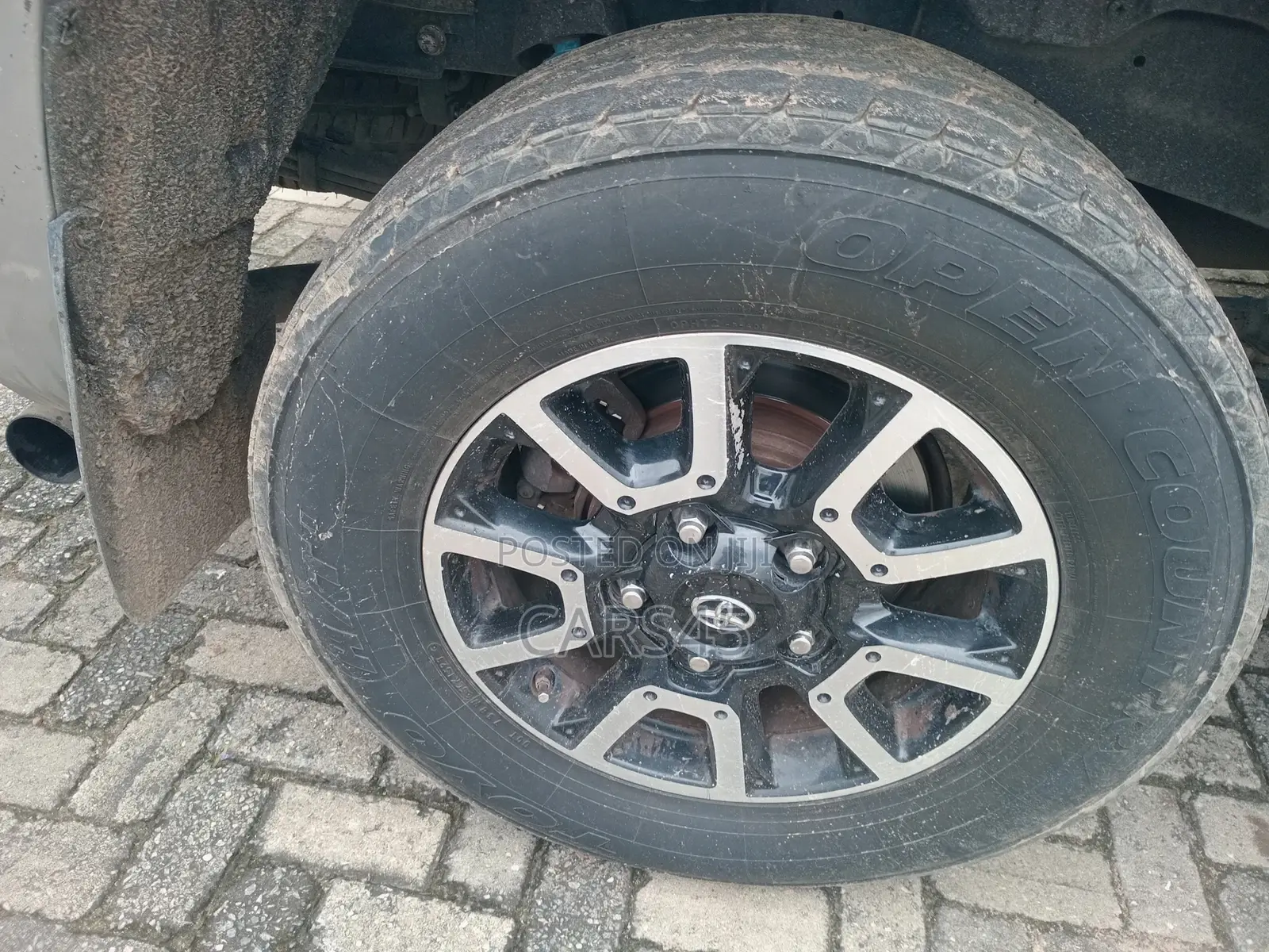 Toyota Tundra 2014 Silver