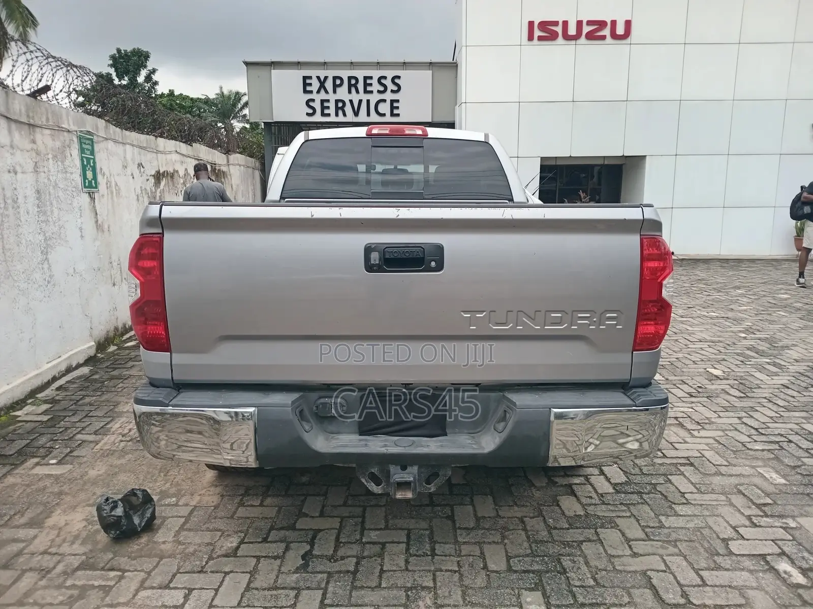 Toyota Tundra 2014 Silver