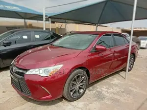 Toyota Camry 2016 Red