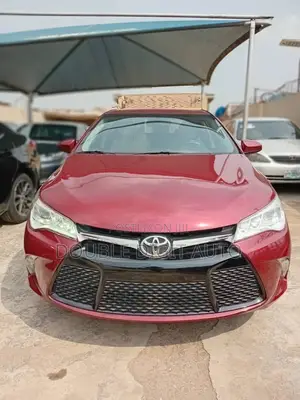 Toyota Camry 2016 Red