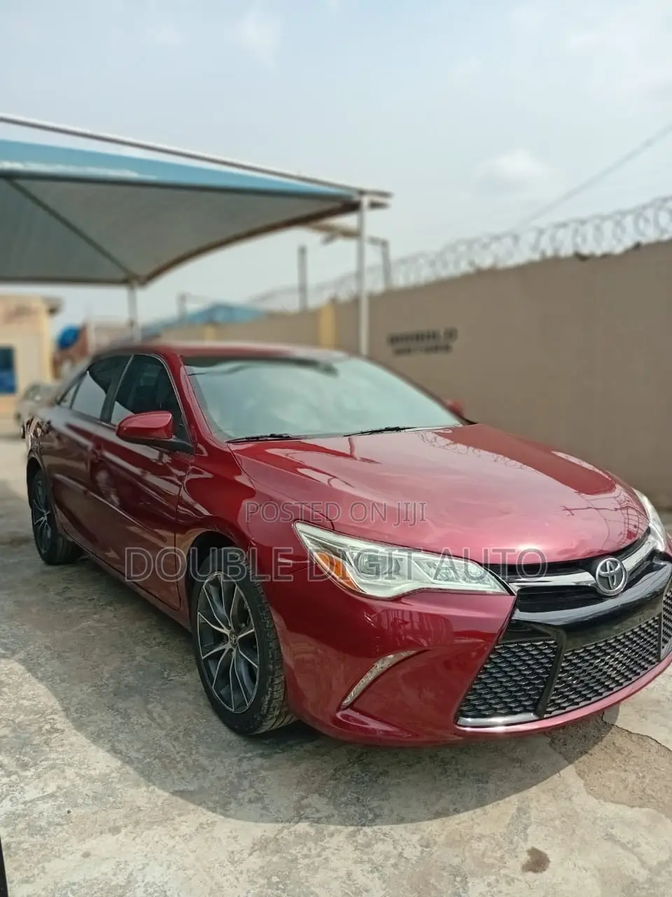Toyota Camry 2016 Red