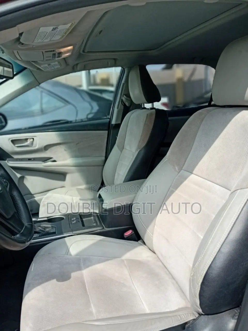 Toyota Camry 2016 Red