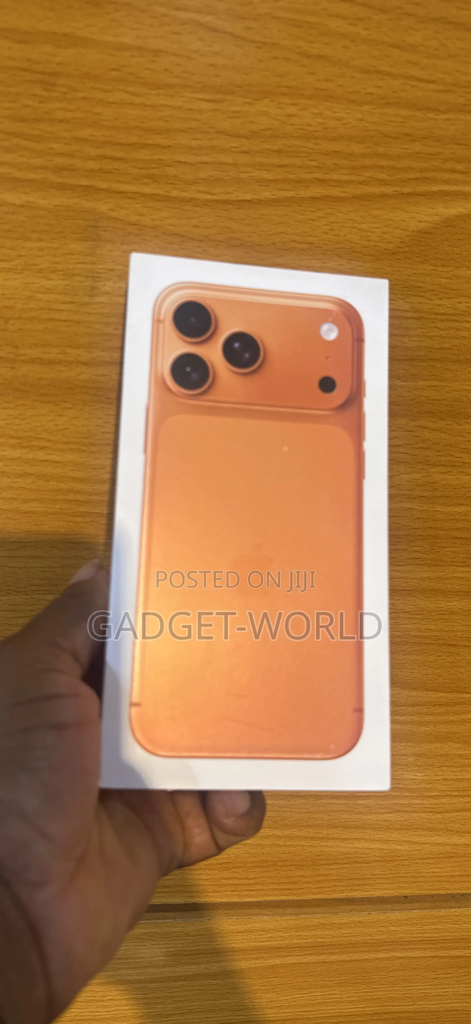 New Apple iPhone 17 Pro Max 2 TB Orange
