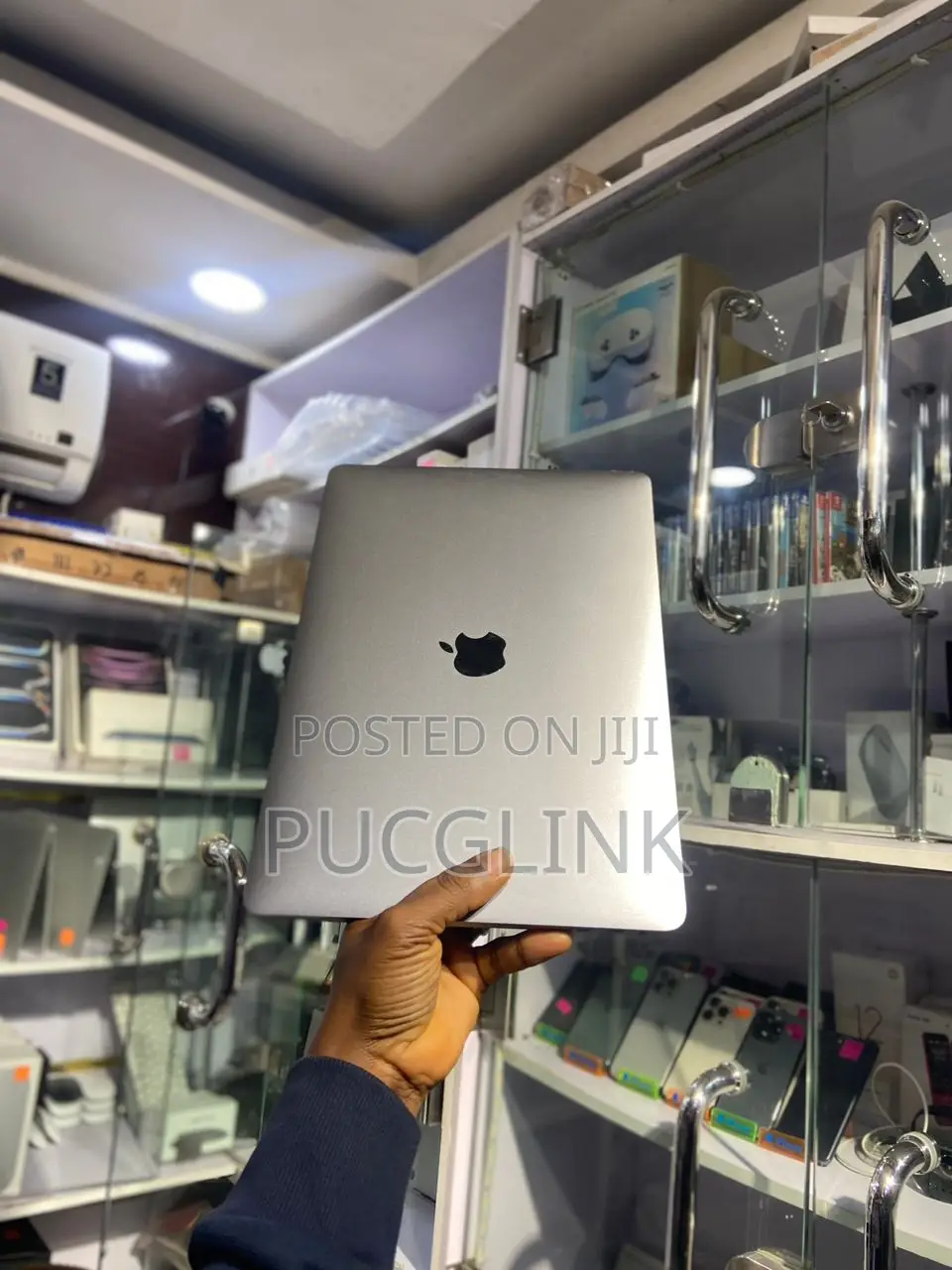 Laptop Apple MacBook 2018 8GB Intel Core i5 SSD 256GB