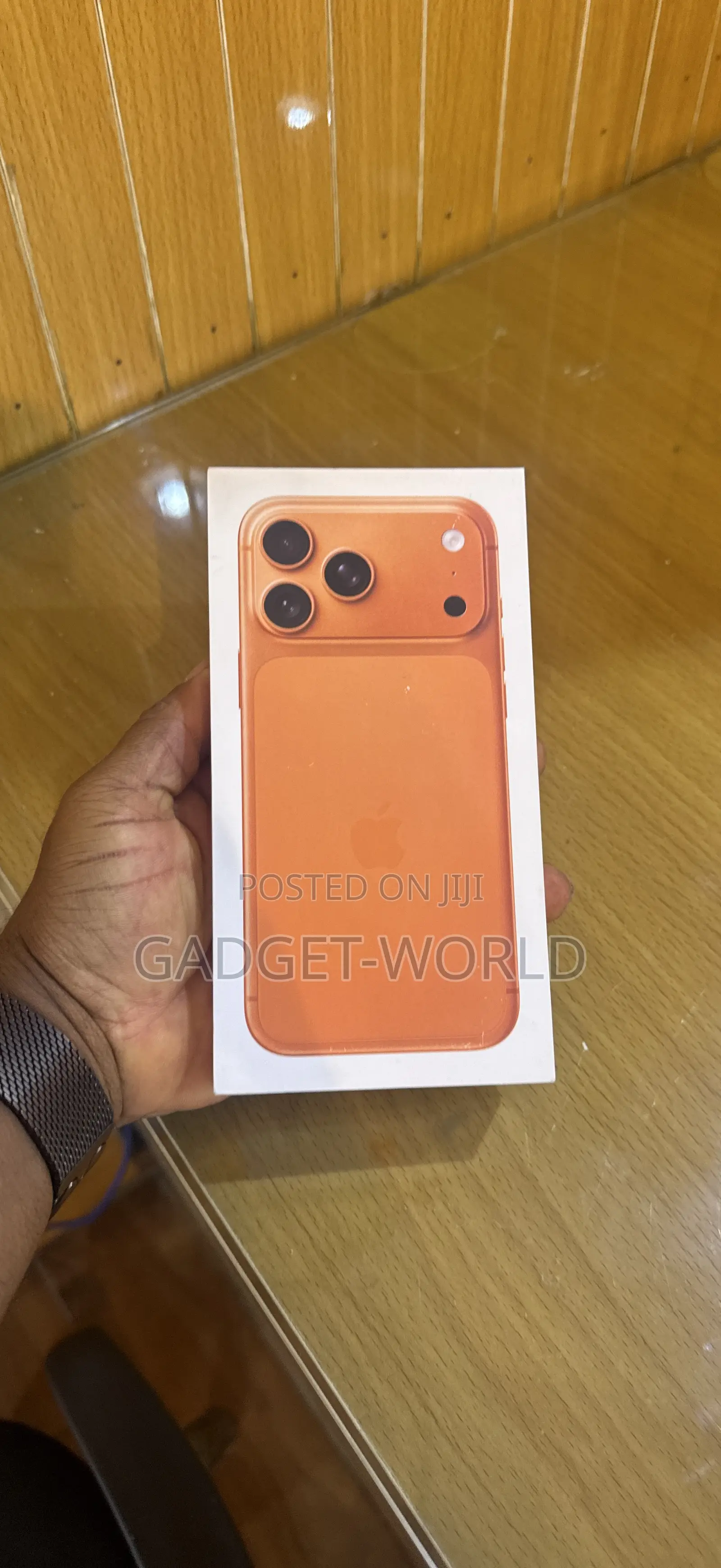 New Apple iPhone 17 Pro 256 GB Orange