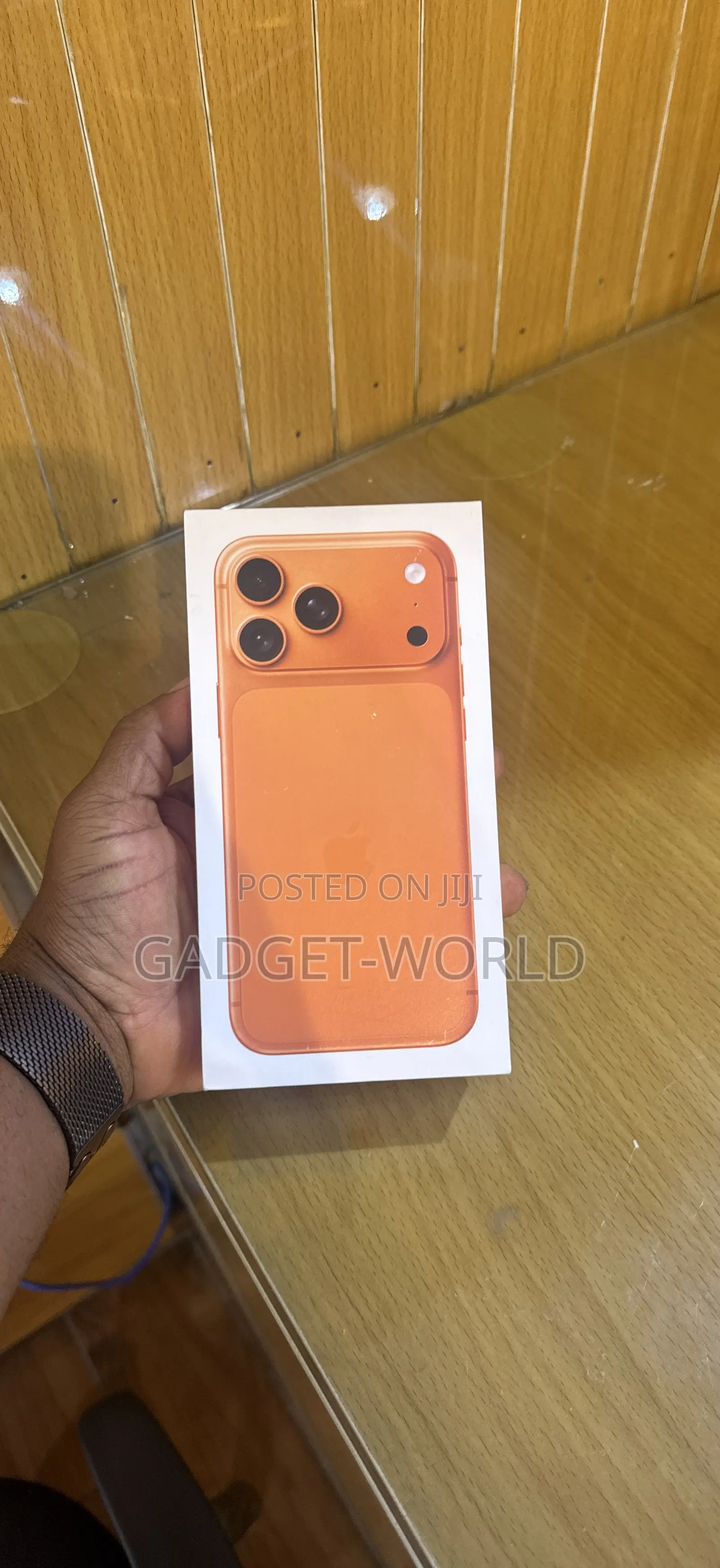 New Apple iPhone 17 Pro 256 GB Orange