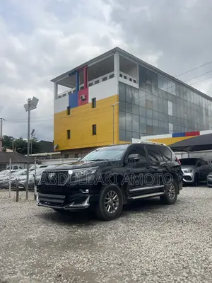 Toyota Land Cruiser Prado 2012 Black