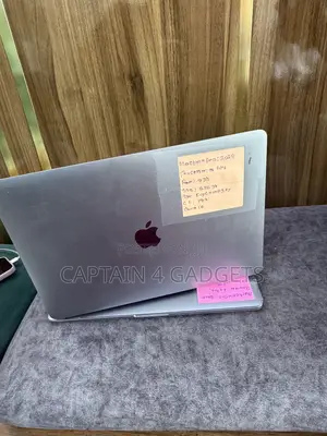 Laptop Apple MacBook 2020 8GB Intel Core i5 SSD 256GB
