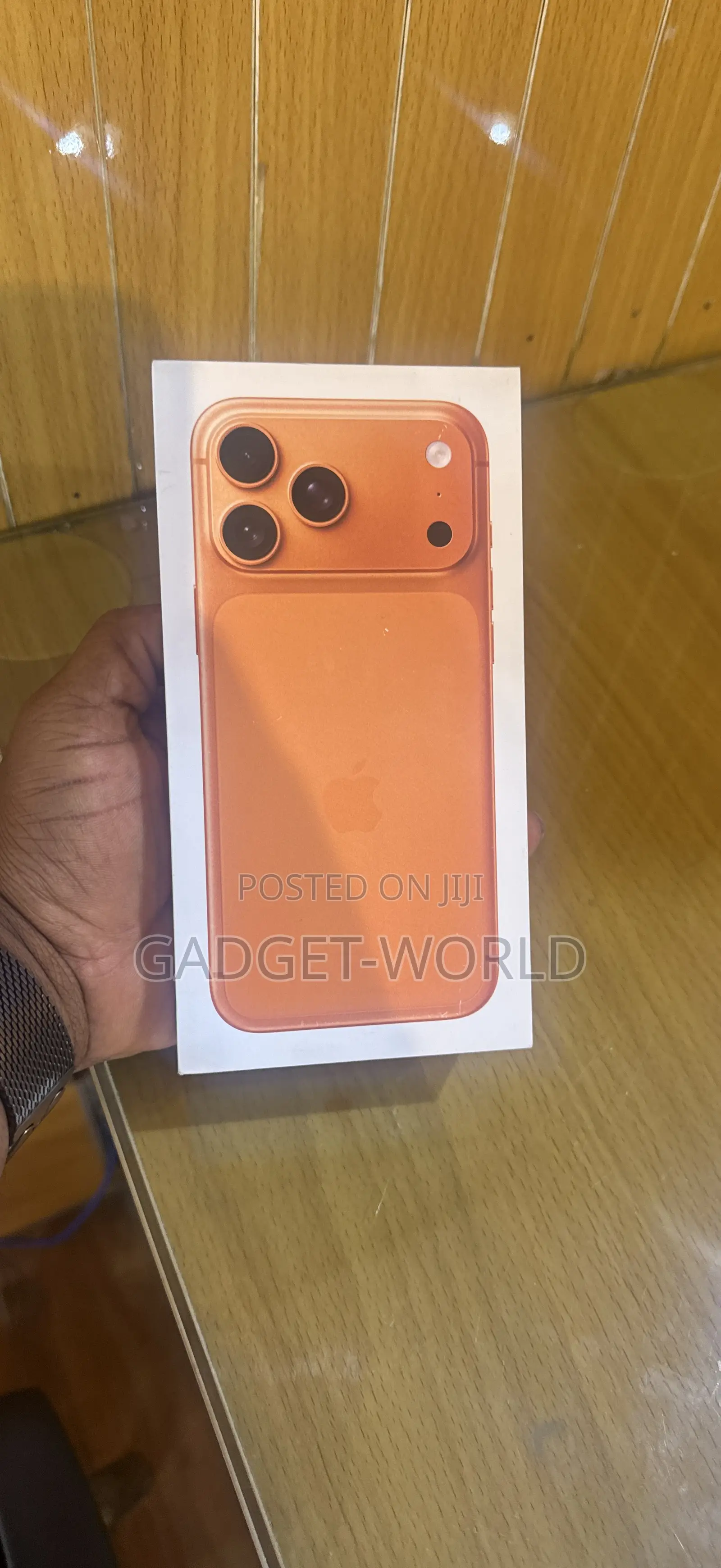 New Apple iPhone 17 Pro 256 GB Orange