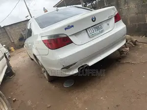 BMW 525i 2007 White