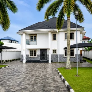 4bdrm Duplex in Abak Road Housing for sale