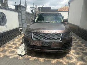Land Rover Range Rover 2017 Gold