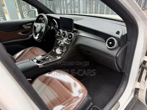 Mercedes-Benz GLC-Class 2017 White