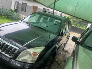 Toyota Land Cruiser 2009 Black