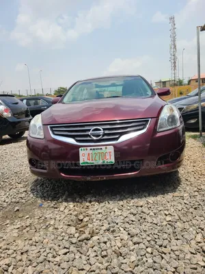 Nissan Almera 2012 Red