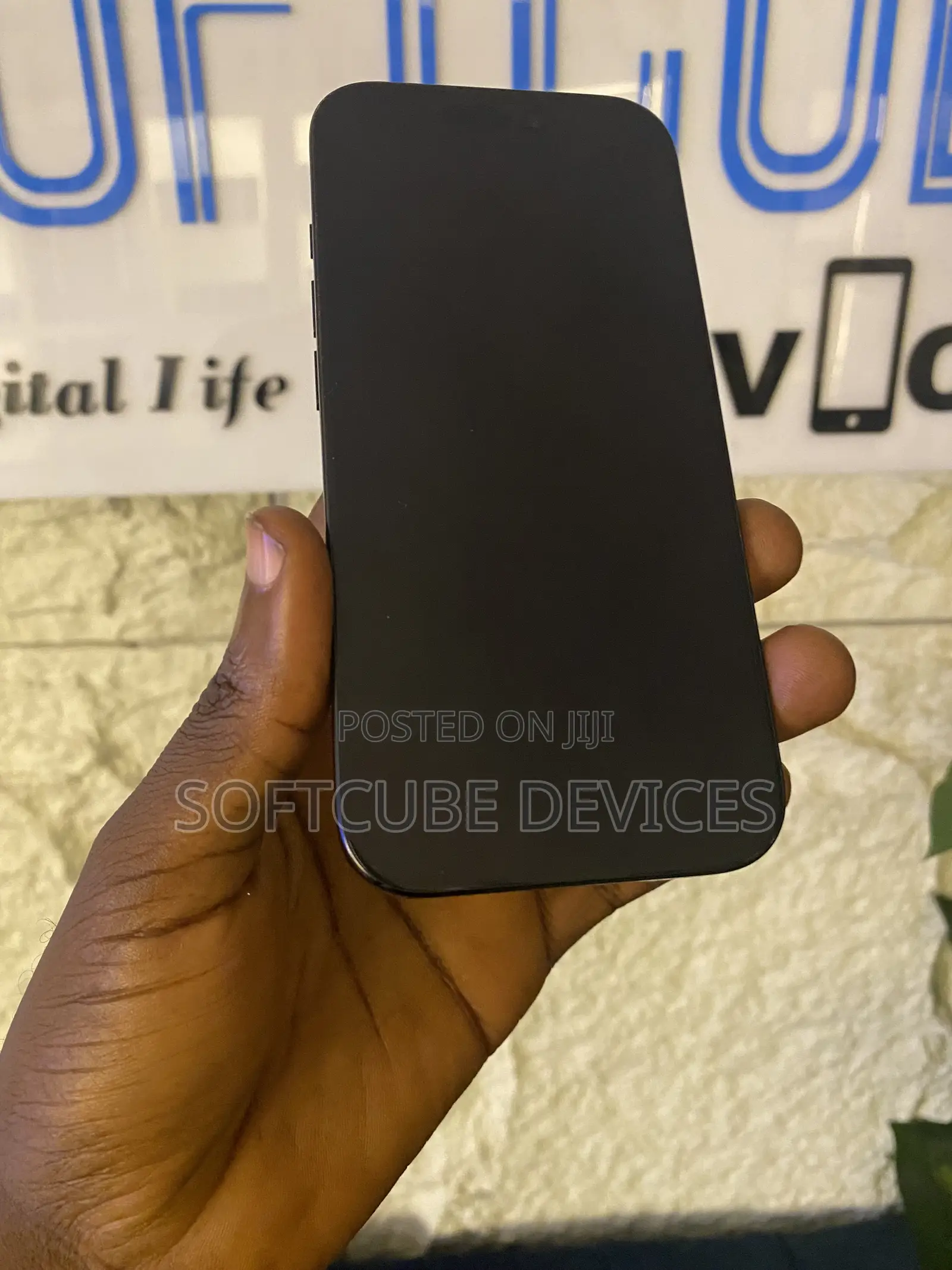 Apple iPhone 16 Pro 128 GB Black