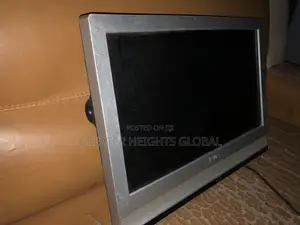 Tevion 22-Inch Widescreen LCD Tv Monitor (Good Condition)