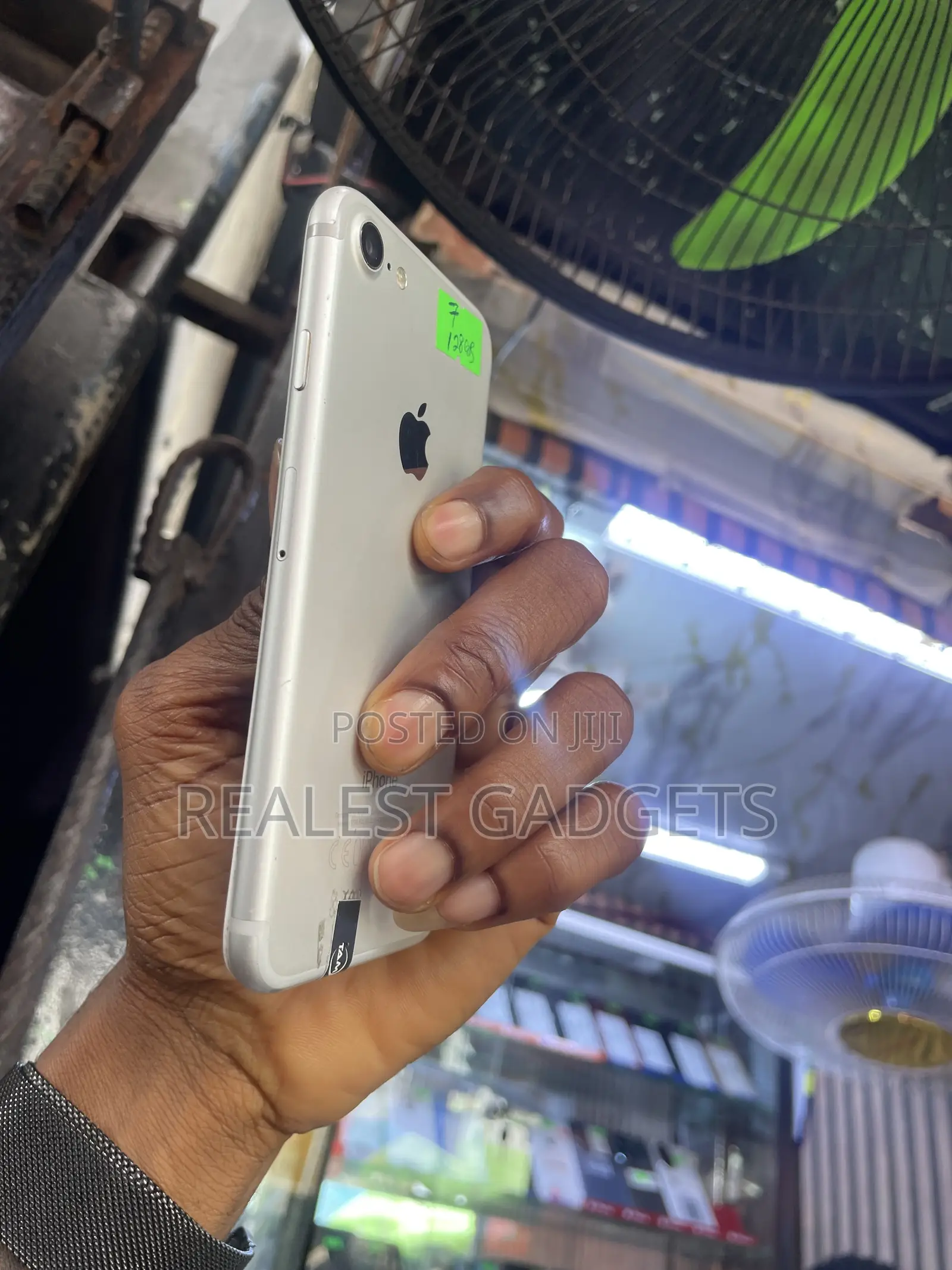 Apple iPhone 7 128 GB Silver