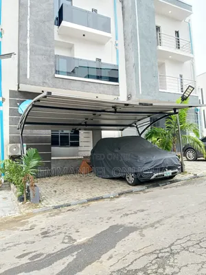 Foreign R2a Carport