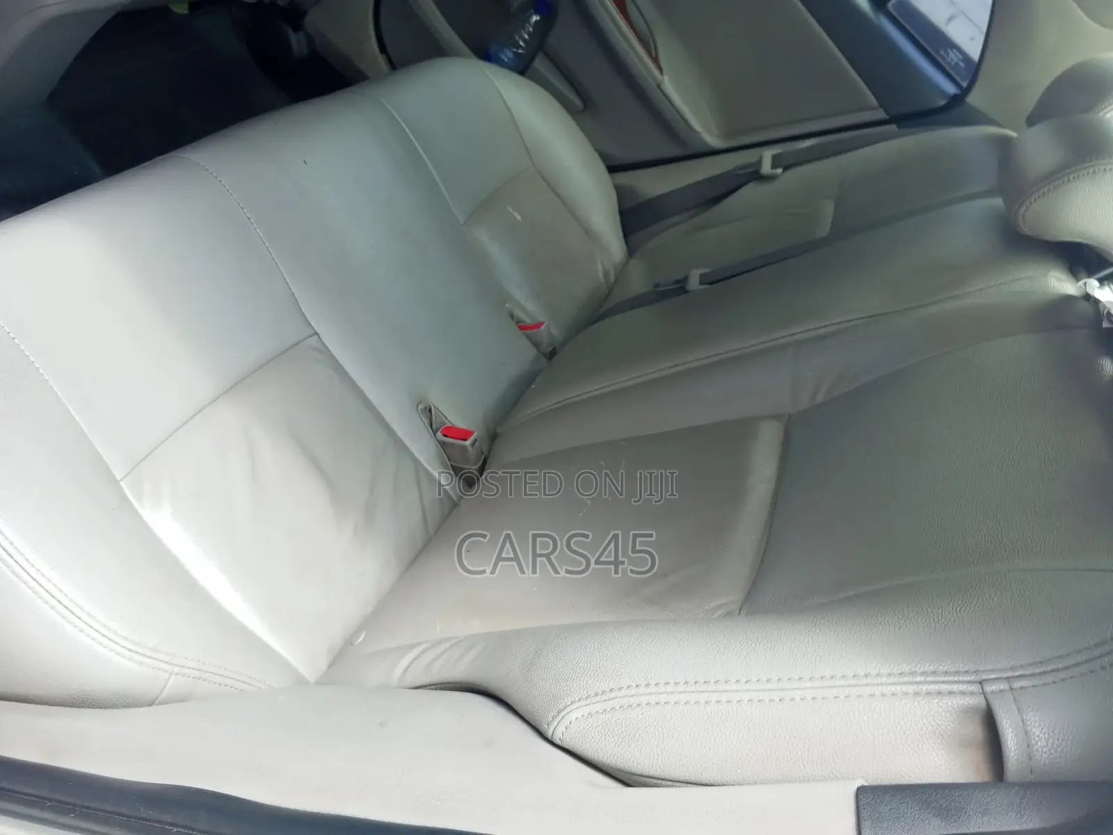 Toyota Corolla 2012 Silver