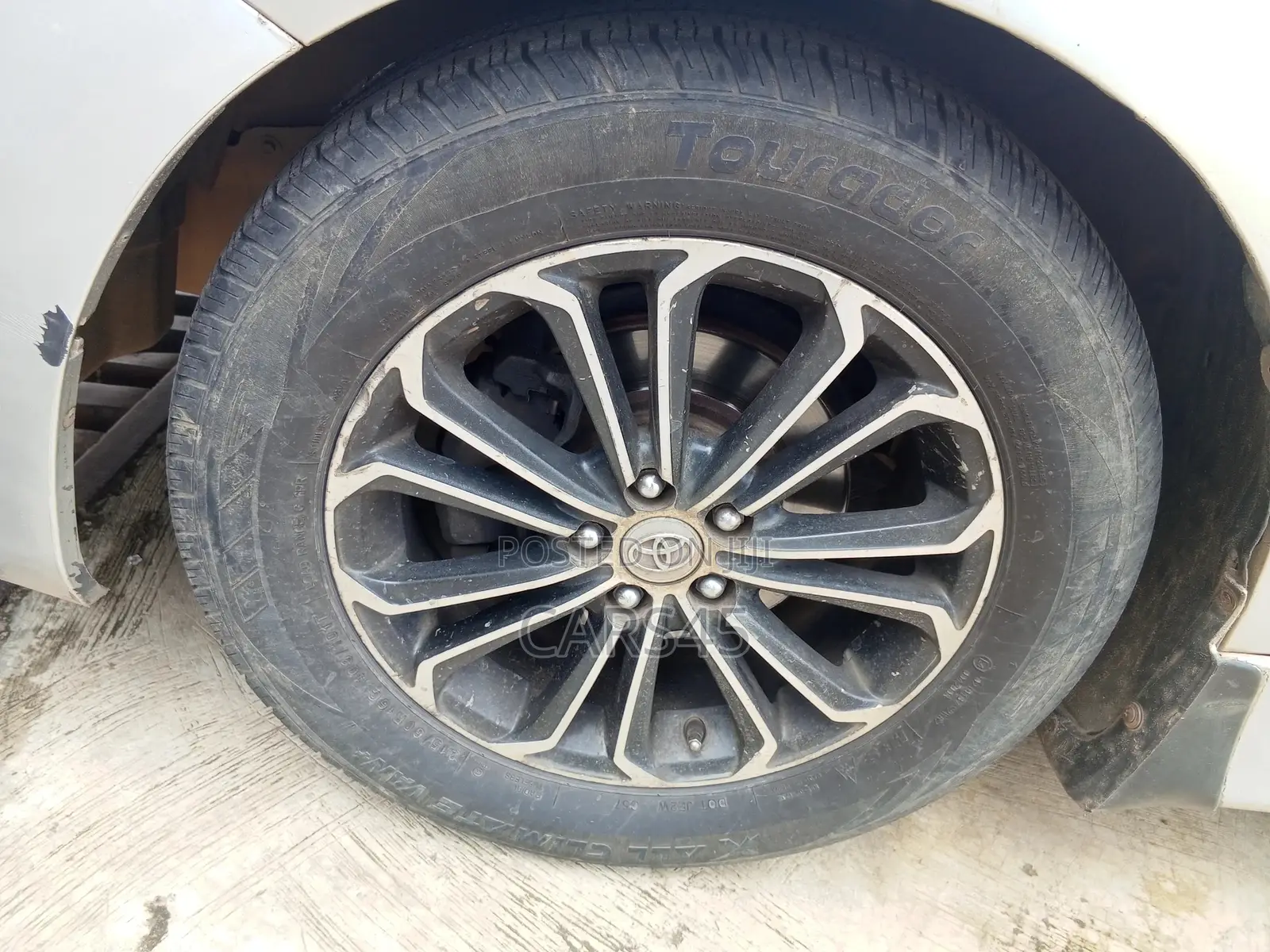 Toyota Corolla 2012 Silver