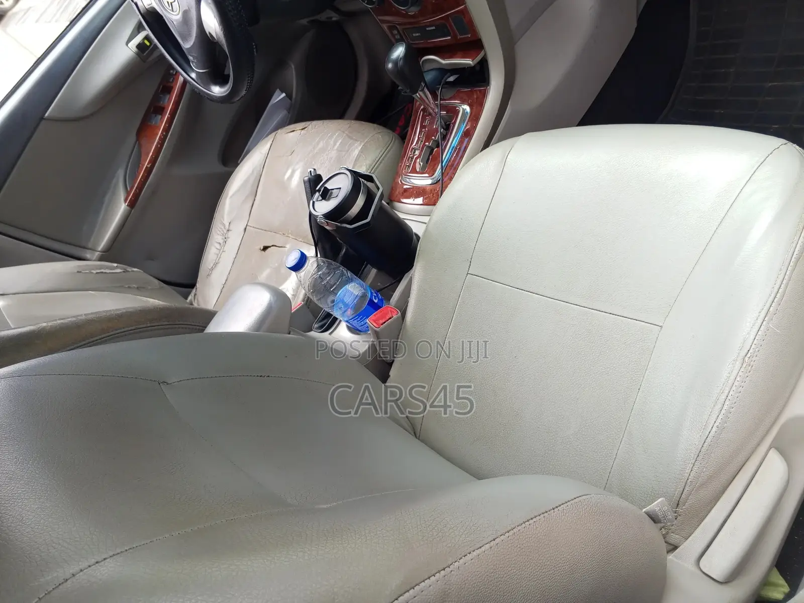 Toyota Corolla 2012 Silver
