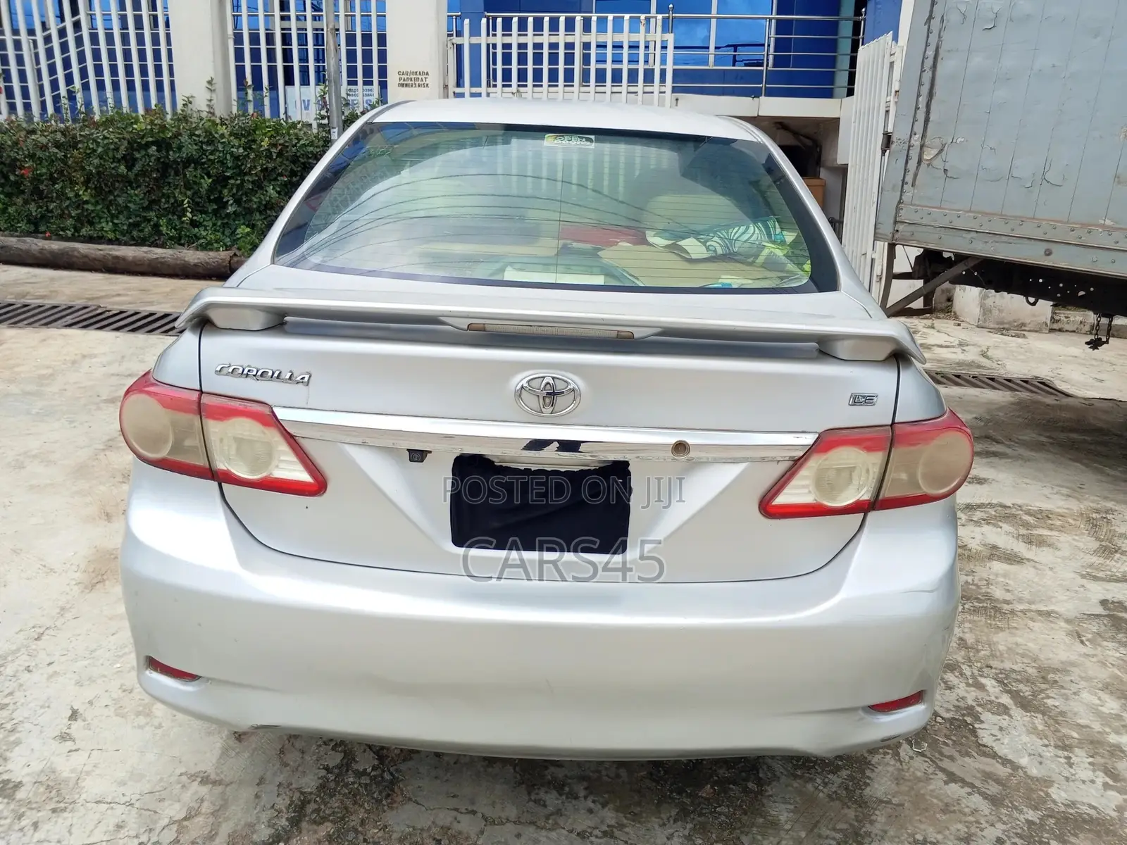 Toyota Corolla 2012 Silver