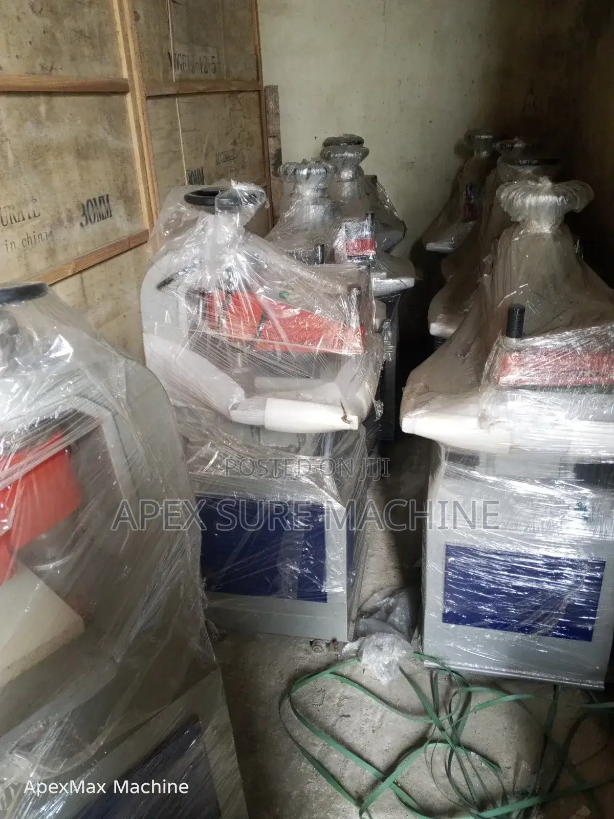 Hydraulic Nylon Punching Machine
