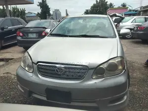 Toyota Corolla 2005 Silver