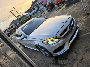 Mercedes-Benz C43 4Matic Sedan AWD (3.0L V6 9AM) 2017 Gray
