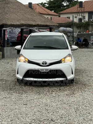 Toyota Yaris 2015 White