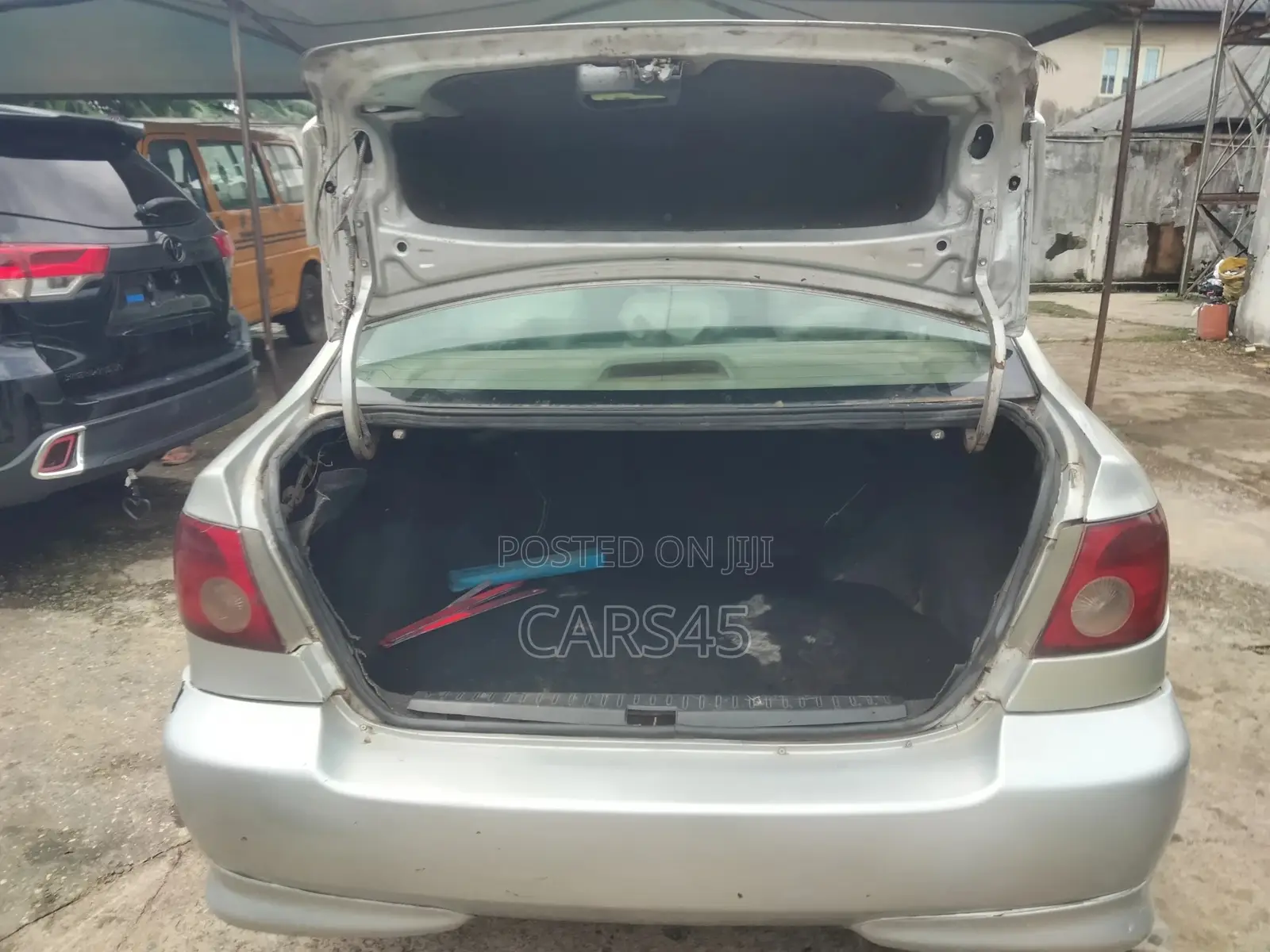 Toyota Corolla 2005 Silver