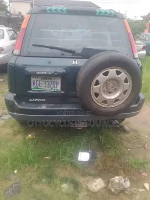 Honda CR-V 1999 Blue